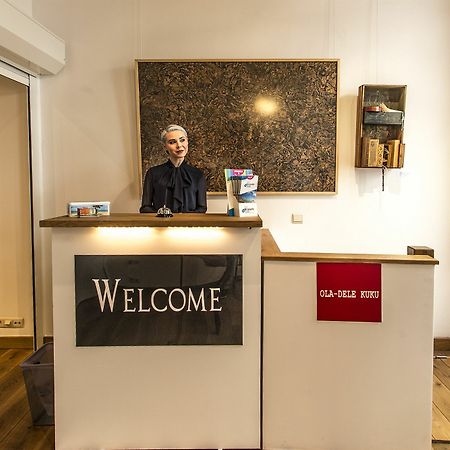 Rentbynight Aparthotel Брюксел Екстериор снимка