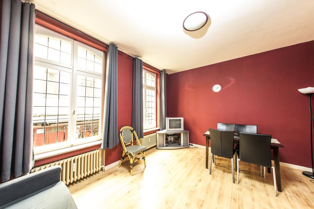 Rentbynight Aparthotel Брюксел Екстериор снимка
