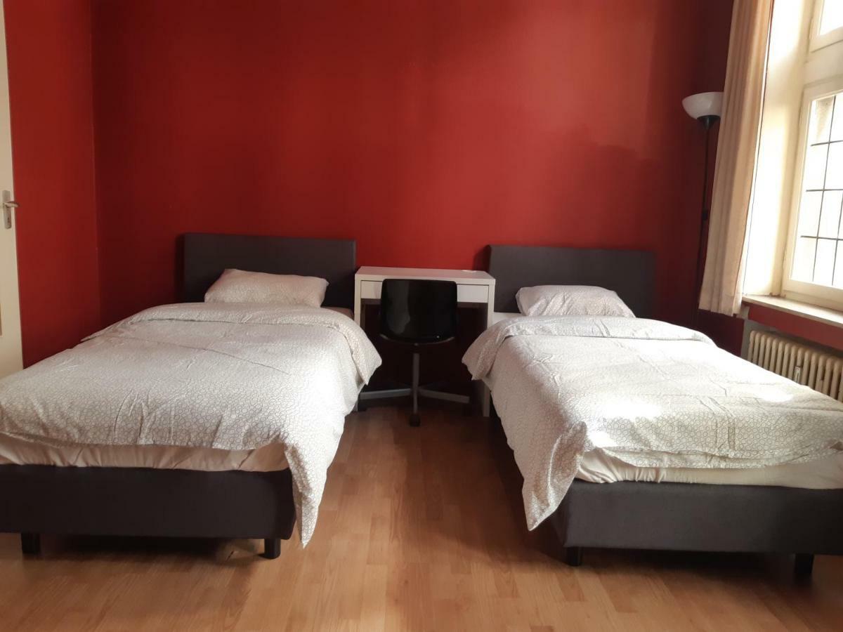 Rentbynight Aparthotel Брюксел Екстериор снимка